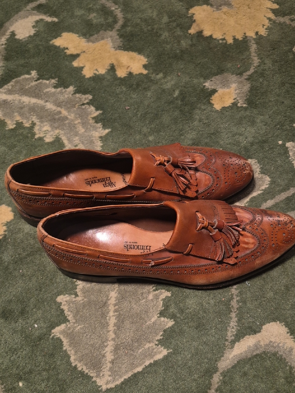 Allen Edmonds Tan Leather Tassel Wingtip Loafers